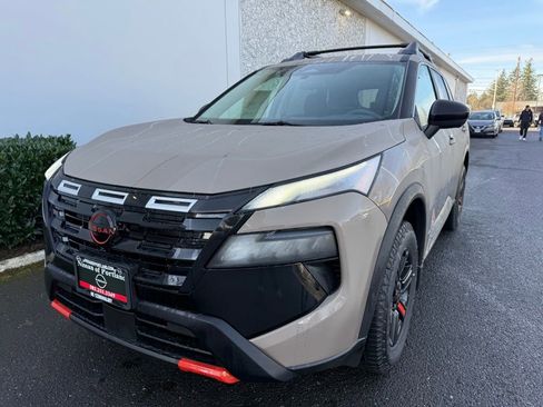 New 2026 Nissan Rogue SV w/ Rock Creek Premium Package image 3