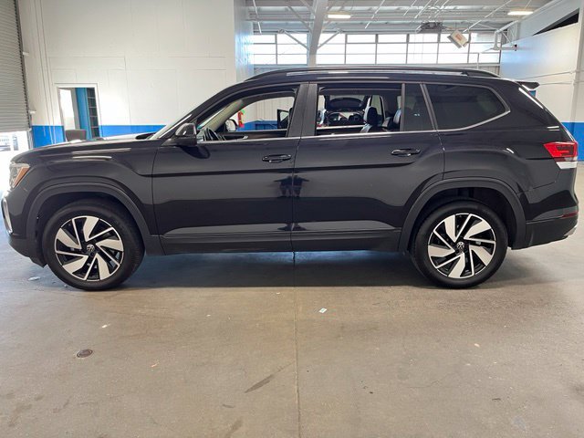 Used 2025 Volkswagen Atlas SE FWD image 6