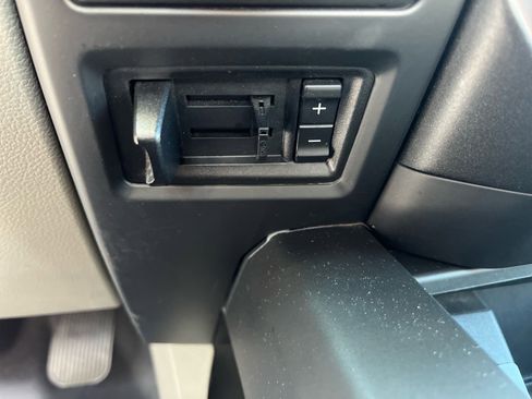 Used 2018 Ford F150 XL w/ Equipment Group 101A Mid AWD/4WD image 35