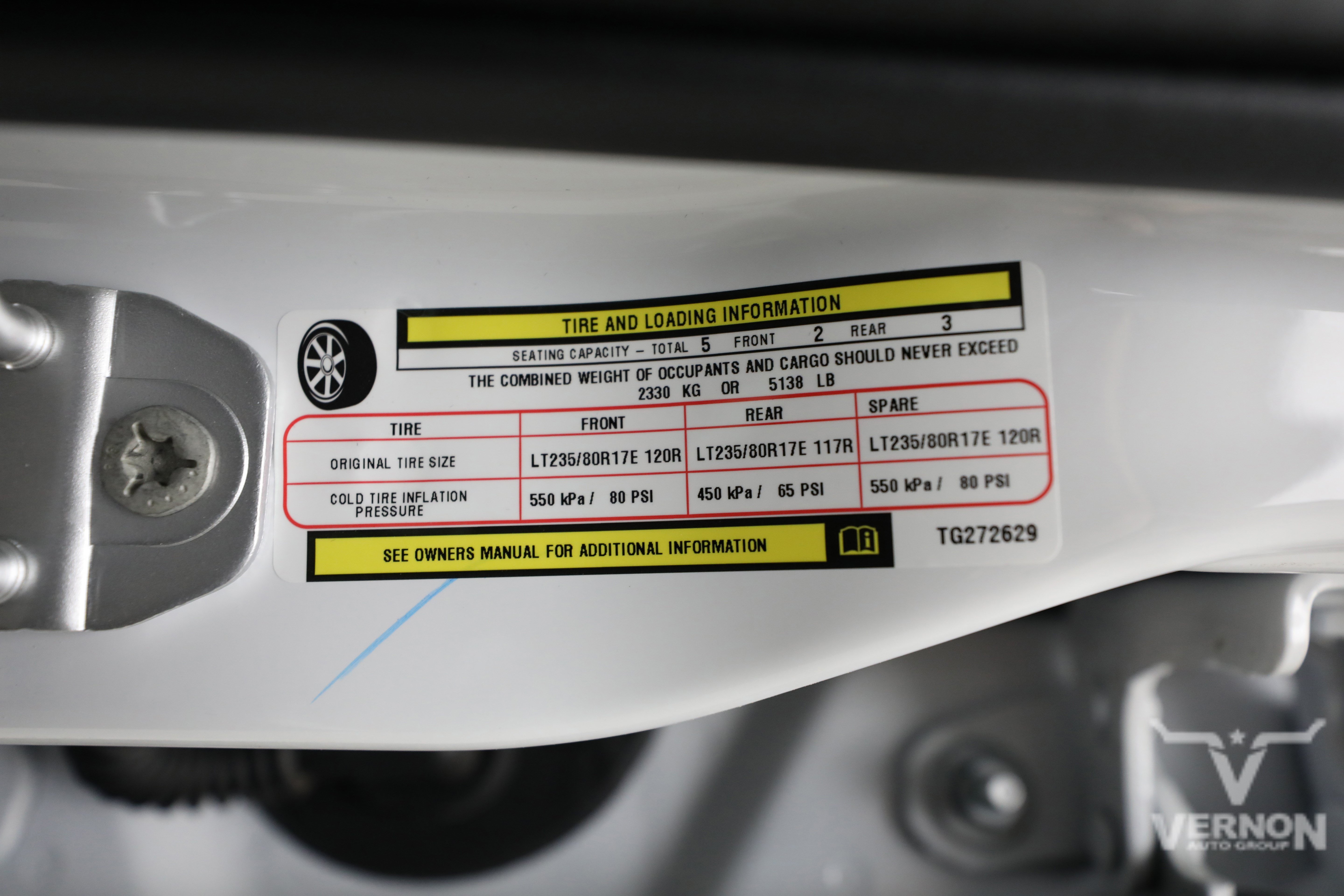 New 2026 RAM 3500 Laramie AWD/4WD image 38