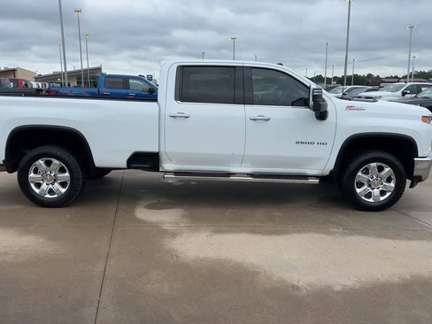 Used 2021 Chevrolet Silverado 2500 LTZ AWD/4WD image 9