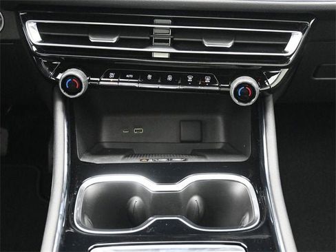 New 2026 Chevrolet Traverse RS image 25