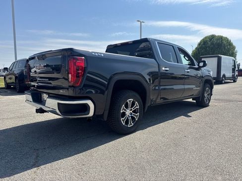 Used 2025 GMC Sierra 1500 SLT AWD/4WD image 7