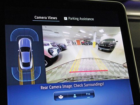 Used 2025 Mercedes-Benz CLE 300 4MATIC Coupe image 23