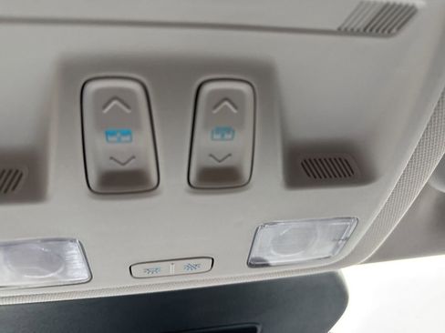 Used 2024 Ford Escape Platinum image 20