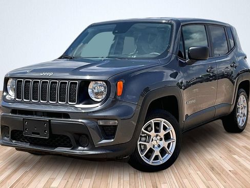Used 2023 Jeep Renegade Latitude AWD/4WD image 1
