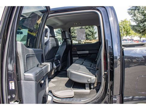 Used 2023 Ford F350 Lariat w/ Tow Technology Package AWD/4WD image 18
