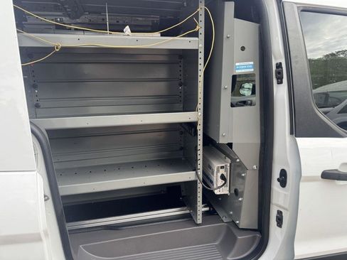 Used 2020 Ford Transit Connect XL image 19