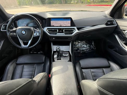 Used 2019 BMW 330i xDrive Sedan w/ Convenience Package AWD/4WD image 12