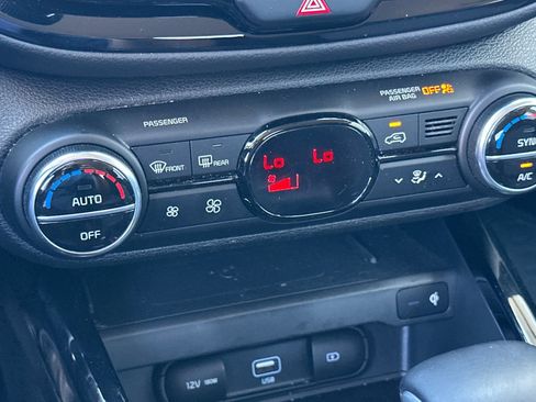 Used 2022 Kia Soul X-Line FWD image 22