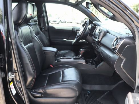 Used 2019 Toyota Tacoma TRD Pro AWD/4WD image 39