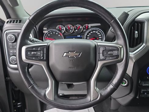 Used 2019 Chevrolet Silverado 1500 RST image 12