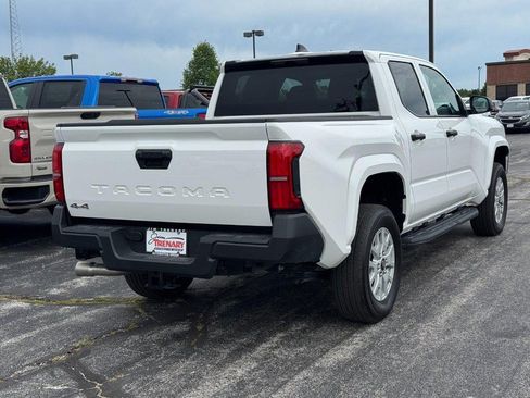 Used 2026 Toyota Tacoma SR AWD/4WD image 3