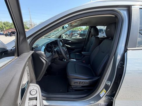 New 2026 Buick Encore GX Sport Touring w/ Advanced Technology Package FWD image 15