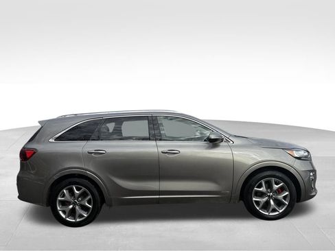Used 2019 Kia Sorento SX image 9