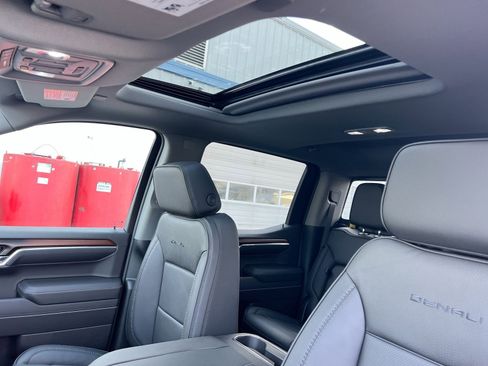 New 2026 GMC Sierra 1500 Denali w/ Denali Reserve Package image 21