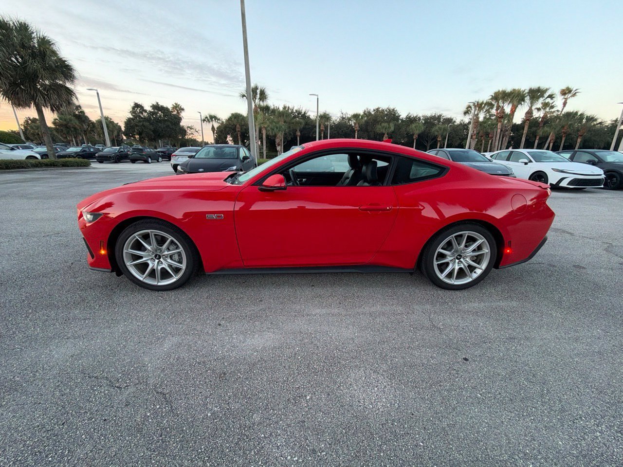 Used 2025 Ford Mustang GT Premium RWD image 2