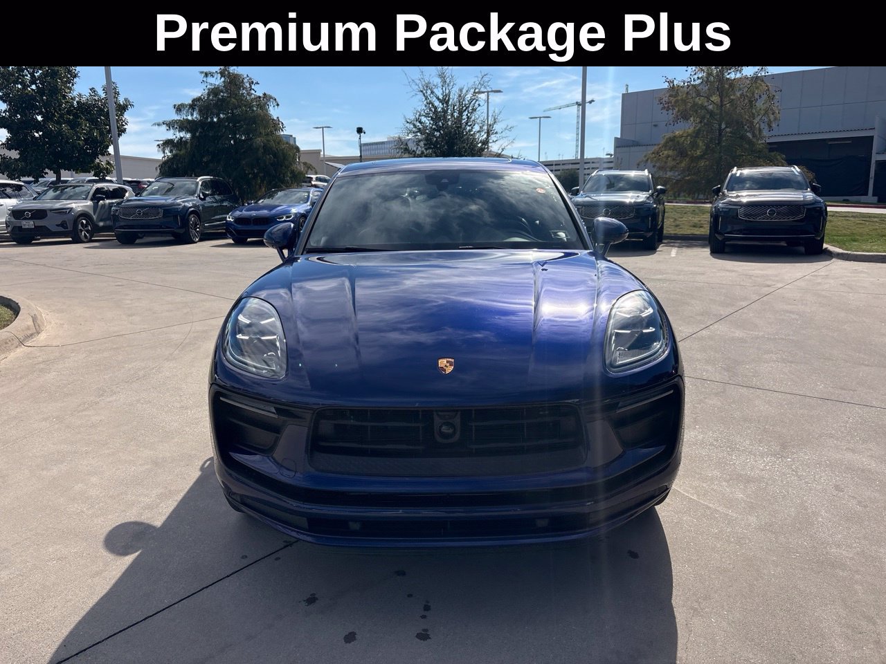 Used 2024 Porsche Macan w/ Premium Plus Package AWD/4WD image 2