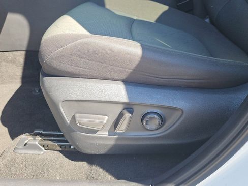 Used 2023 Toyota RAV4 XLE image 12