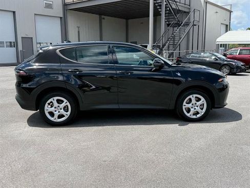 Certified 2025 Dodge Hornet GT w/ Cold Weather Group image 2