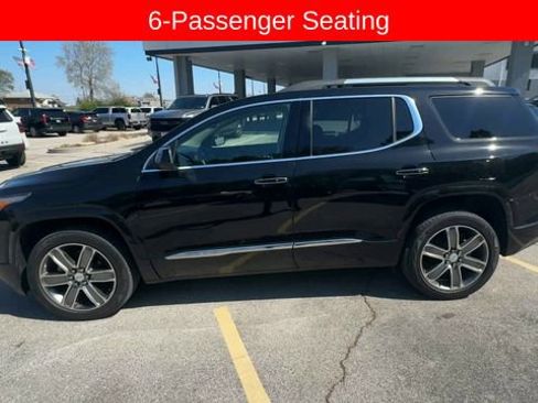 Used 2017 GMC Acadia Denali w/ Technology Package AWD/4WD image 5