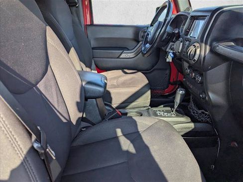 Used 2014 Jeep Wrangler Unlimited Sport w/ Quick Order Package 24S AWD/4WD image 27