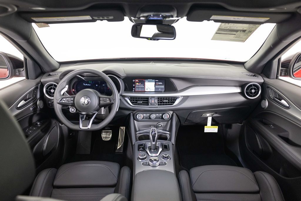 New 2026 Alfa Romeo Stelvio Sprint AWD/4WD image 24