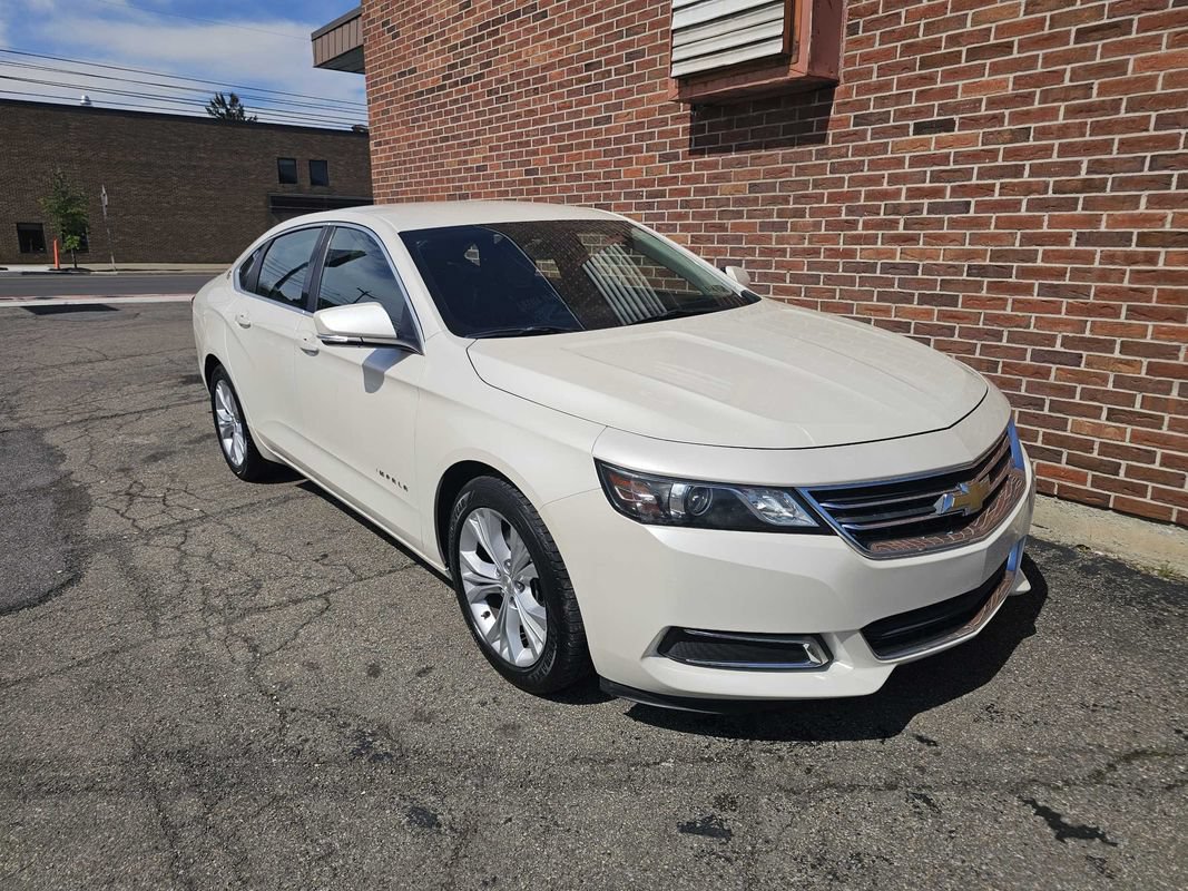 Used 2014 Chevrolet Impala LT w/ Convenience Package FWD image 8