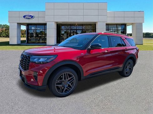 New 2026 Ford Explorer ST-Line w/ ST-Line Street Pack AWD/4WD image 4