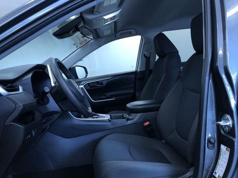 Certified 2025 Toyota RAV4 LE image 18