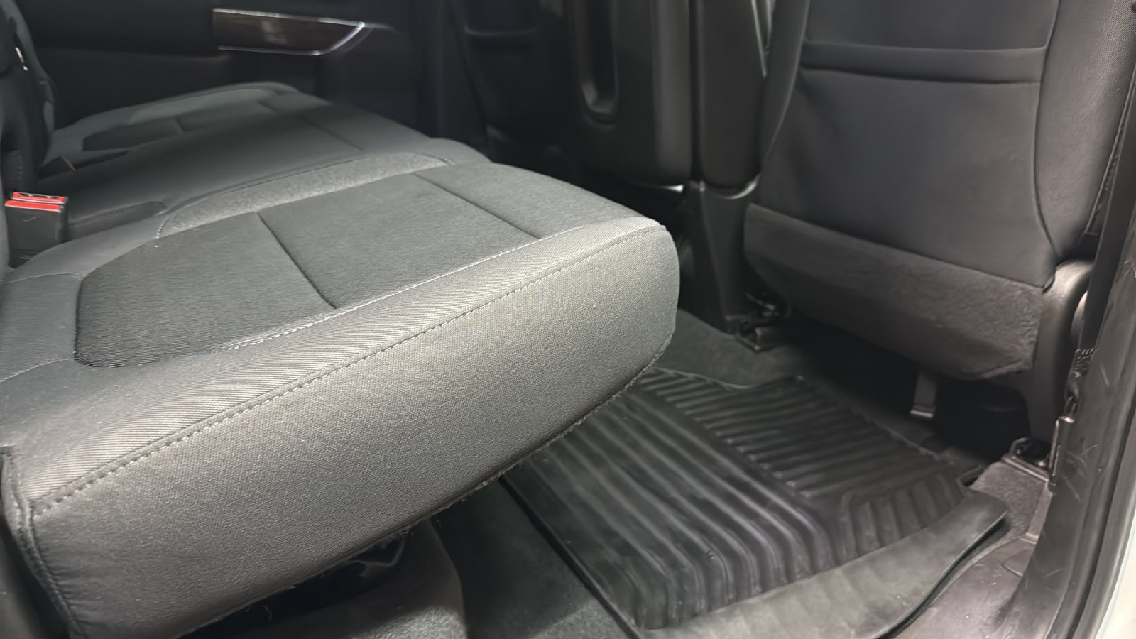 Used 2020 GMC Sierra 1500 Elevation w/ Elevation Value Package AWD/4WD image 24
