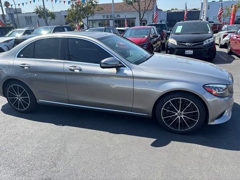 Used 2020 Mercedes-Benz C 300 Sedan image 4