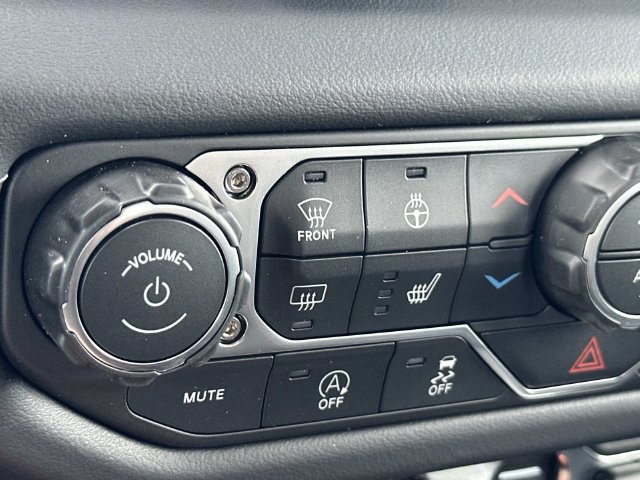 New 2026 Jeep Gladiator Sport AWD/4WD image 30