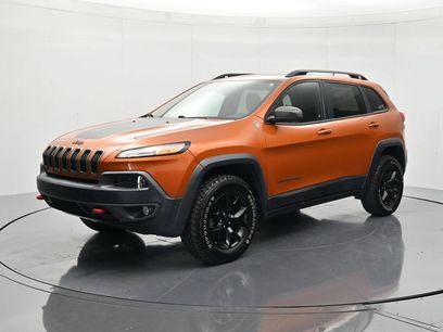 Used 2016 Jeep Cherokee Trailhawk w/ Comfort/Convenience Group