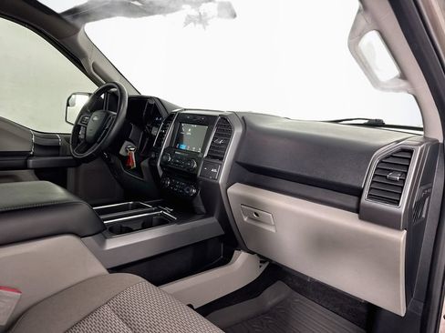 Used 2018 Ford F150 XLT w/ Equipment Group 302A Luxury RWD image 28