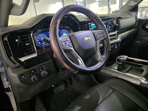 Used 2022 Chevrolet Silverado 1500 LTZ w/ LTZ Convenience Package II image 16