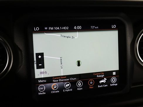 Used 2023 Jeep Wrangler Unlimited Rubicon 4xe w/ Cold Weather Group AWD/4WD image 37