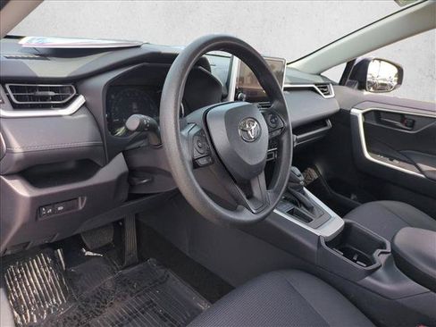 Used 2025 Toyota RAV4 LE FWD image 10
