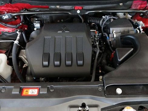 Used 2025 Mitsubishi Eclipse Cross SE image 48