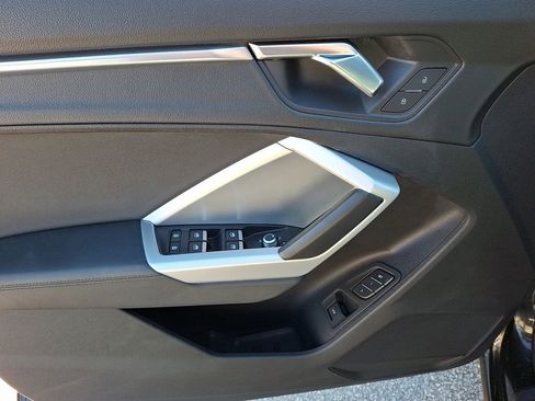 Used 2022 Audi Q3 2.0T Premium Plus image 13