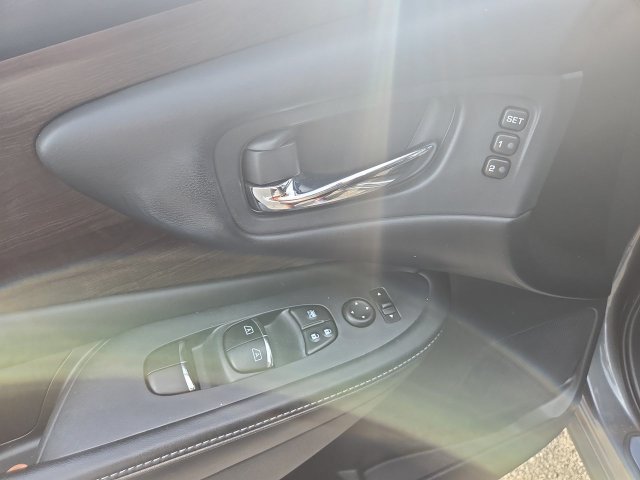 Used 2019 Nissan Murano Platinum AWD/4WD image 13