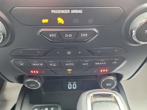 Used 2019 Ford Ranger XLT w/ Equipment Group 302A Luxury image 17