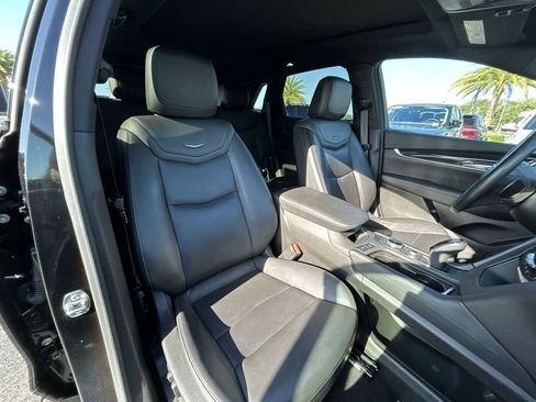 Used 2024 Cadillac XT5 Premium Luxury AWD/4WD image 16