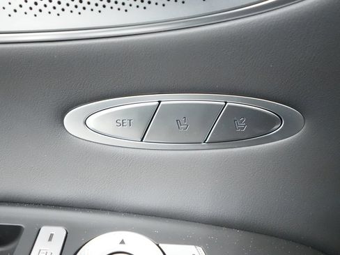 New 2026 Genesis GV70 3.5T Sport Prestige AWD/4WD image 17