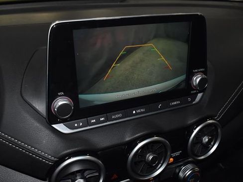 Used 2024 Nissan Sentra SV image 32