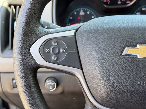 Used 2022 Chevrolet Colorado W/T w/ Custom Special Edition AWD/4WD image 11
