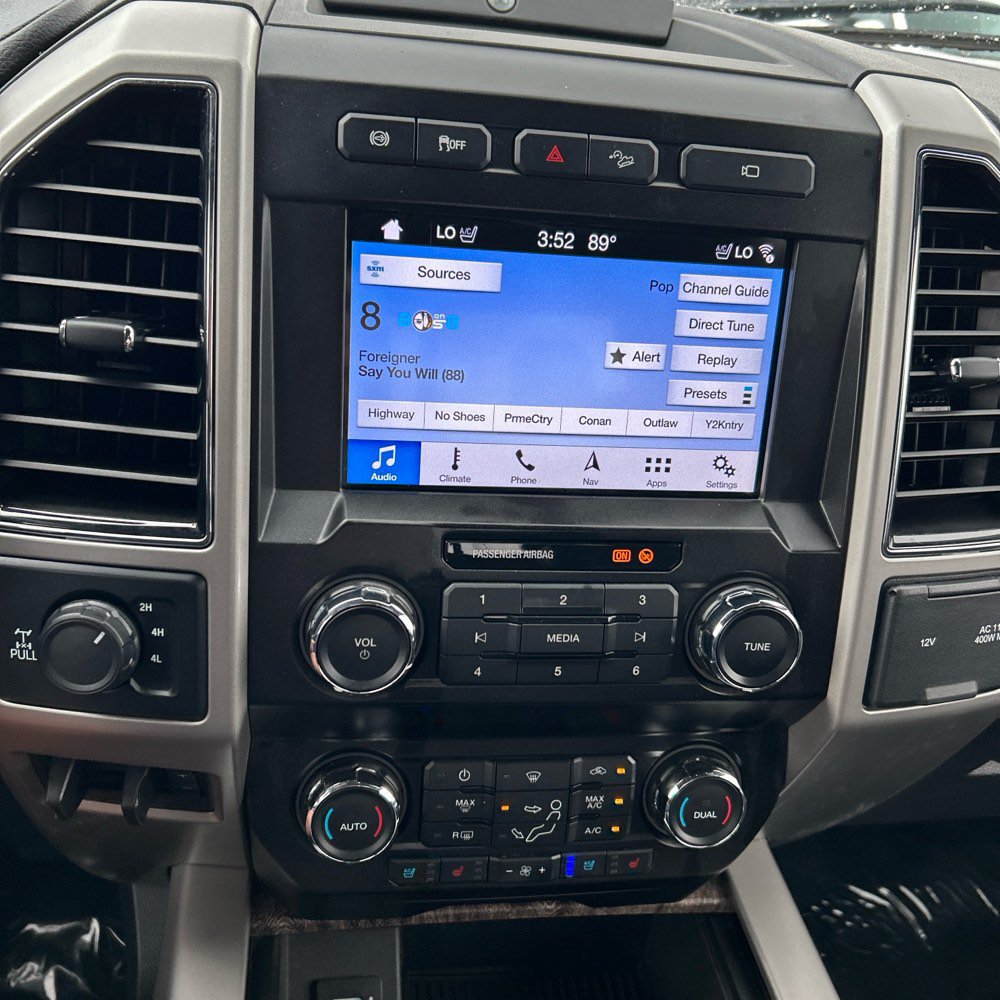 Used 2019 Ford F250 Lariat w/ Lariat Value Package AWD/4WD image 24