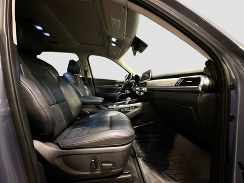 Used 2021 Kia Telluride EX w/ EX Premium Package FWD image 25