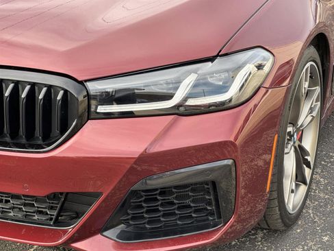 Used 2021 BMW M550i xDrive w/ Executive Package image 9