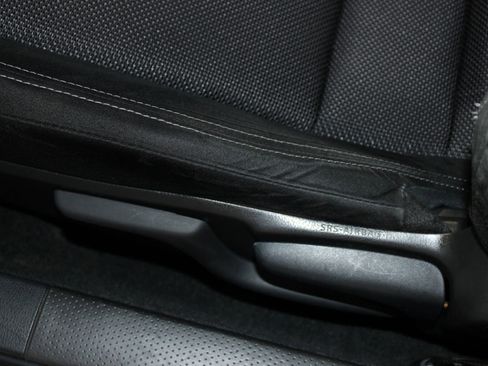 Used 2017 Toyota 86 image 9